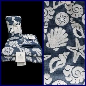 Deborah Connolly Coastal Starfish Sand Dollar Seashell Bath Hand Tip Towel Set